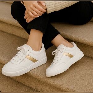 OluKai White and Gold leather sneakers women’s white and gold wide 7 1/2
